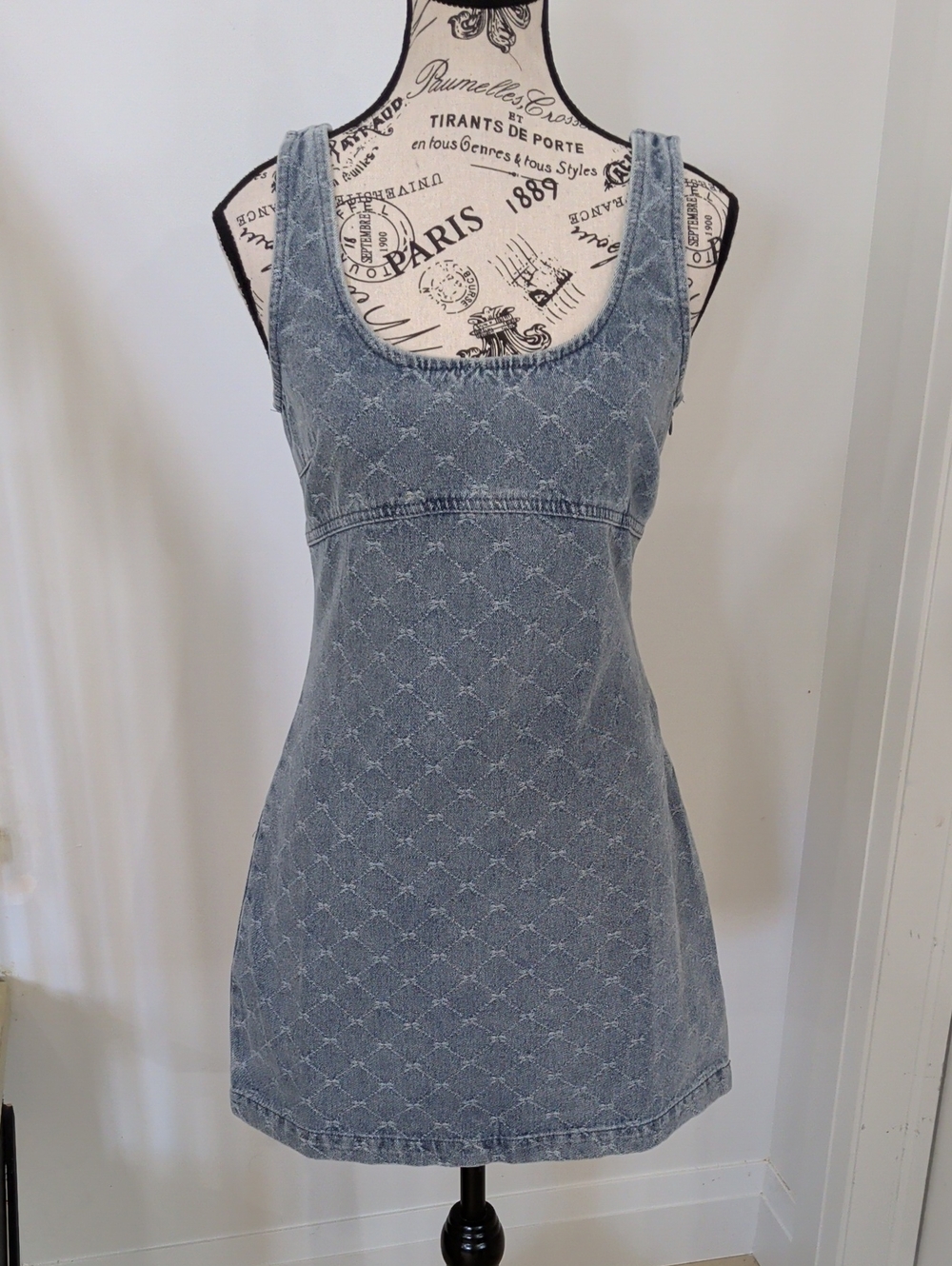 THE WORKSHOP | Women's Blue Acid Wash Diamond Bow Mini Denim Dress